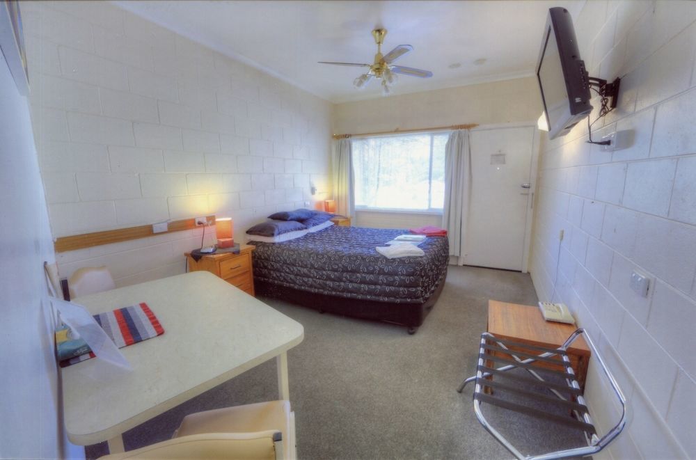 The Lodge Outback Motel Broken Hill Exterior foto
